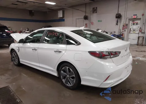 2019 Hyundai Sonata Plug-In Hybrid from USA, damaged, VIN KMHE14L25KA093386
